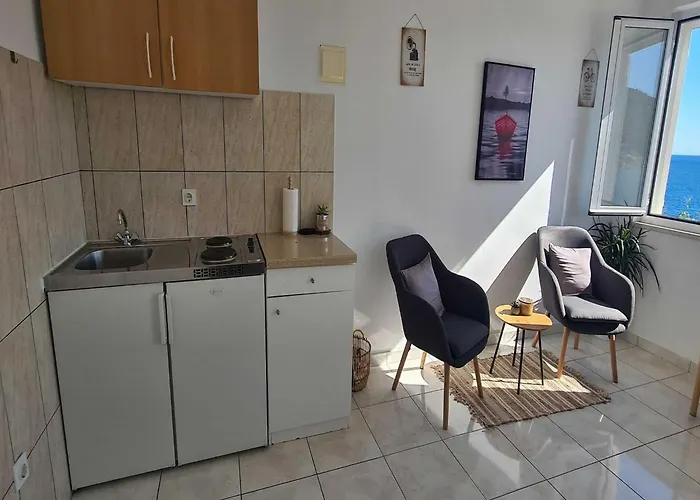 Matea - With Sea View 2 Adults - Tikovica Апартаменты *