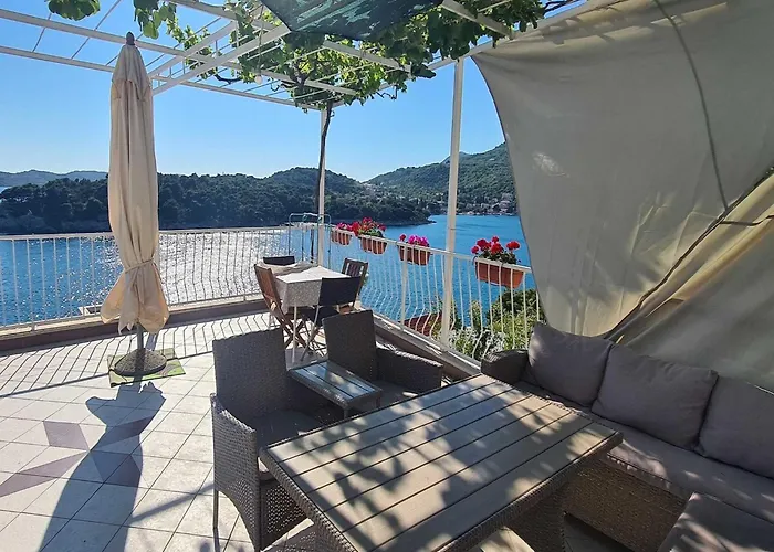 Апартаменты Matea - With Sea View 2 Adults - Tikovica