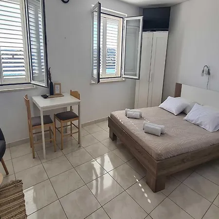 Matea - With Sea View 2 Adults - Tikovica