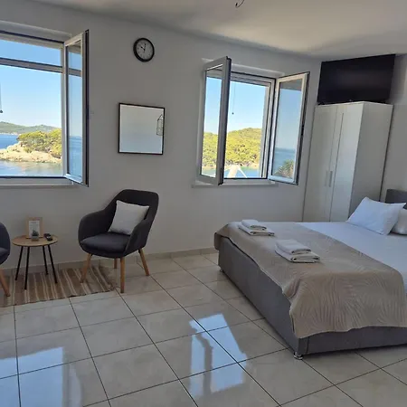 Apartman Matea - With Sea View 2 Adults - Tikovica