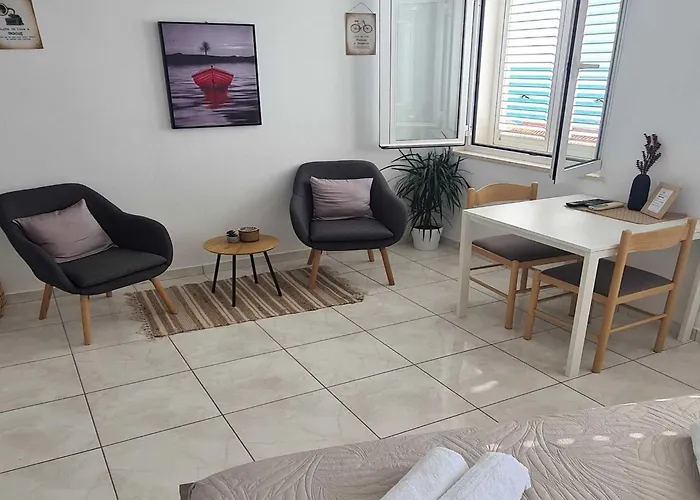 Matea - With Sea View 2 Adults - Tikovica